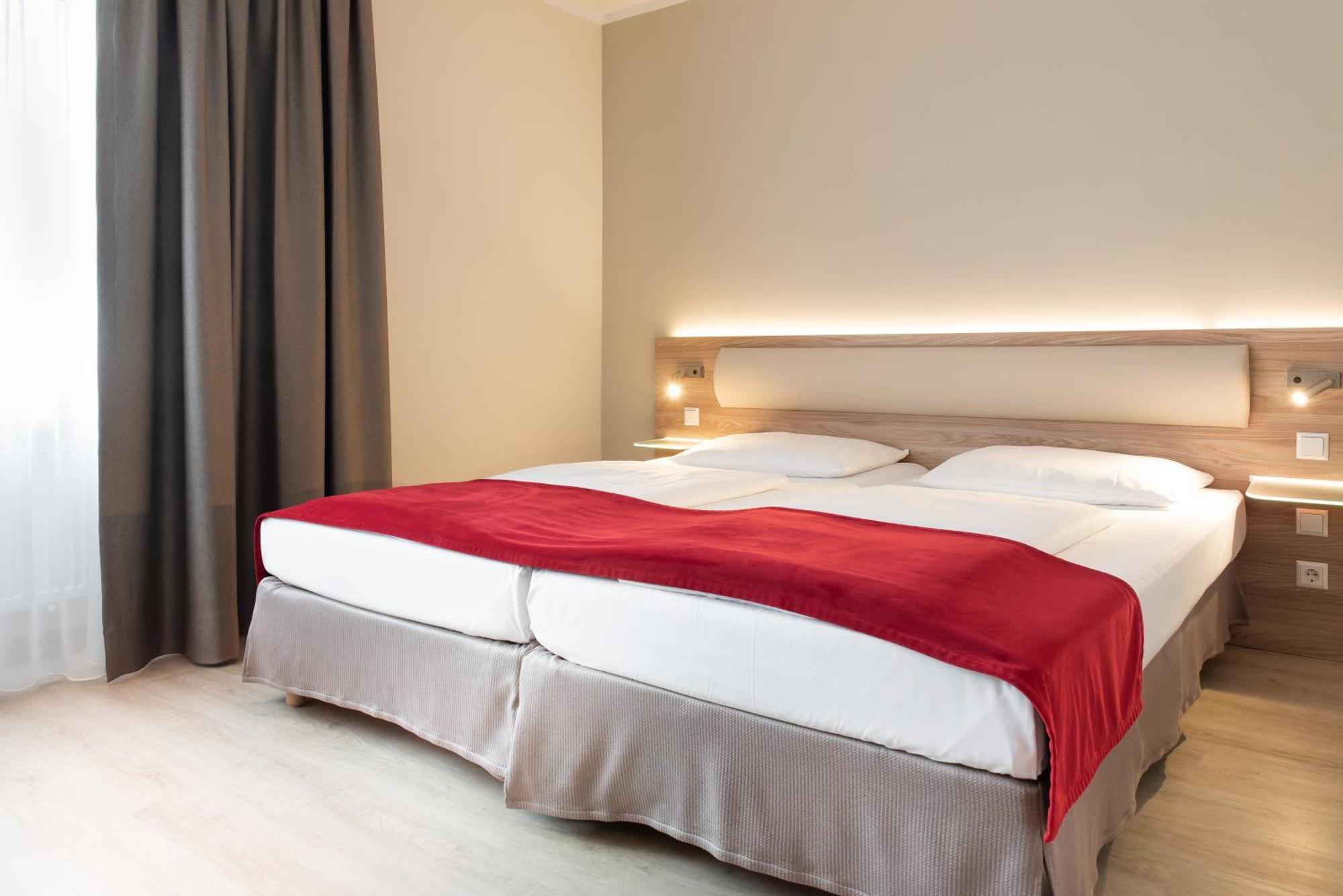 Hotel Koenigshof Am Funkturm Business هانوفر المظهر الخارجي الصورة